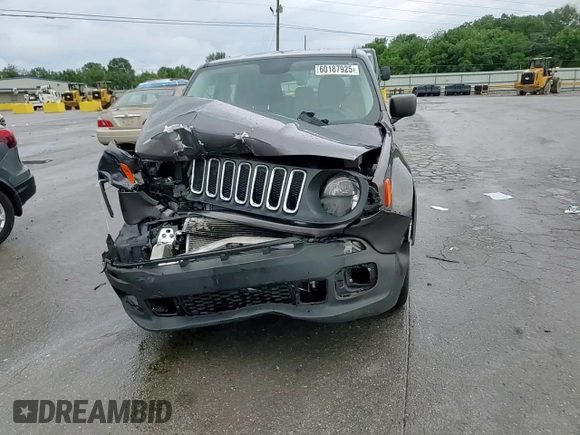 2017 Jeep Renegade Sport z VIN ZACCJAAB0HPF50756, wystawiony jako Copart lot #60187925 z przebiegiem 145 377 mil mil oraz Szkoda całkowita • Salvage title. Historia ofert i sprzedaży dostępna na DreamBid. Obrazek 14.