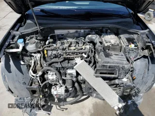 2022 Volkswagen Tiguan S with VIN 3VV0B7AXXNM045175, listed as a Copart auction lot 51555585 with 57,657 mi miles and Salvage title. Bid and sale history available at DreamBid. Image 12.