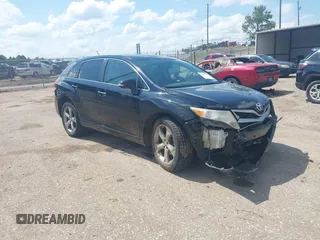 2013 Toyota Venza LE z VIN 4T3BK3BB2DU086738, wystawiony jako IAAI lot #42137218 z przebiegiem 207 914 mil mil oraz . Historia ofert i sprzedaży dostępna na DreamBid. Obrazek 1.