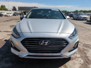 2019 Hyundai Sonata SE z VIN 5NPE24AF5KH759372, wystawiony jako Copart lot #58020925 z przebiegiem 61 363 mil mil oraz Szkoda całkowita • Salvage title. Historia ofert i sprzedaży dostępna na DreamBid. Obrazek 5.