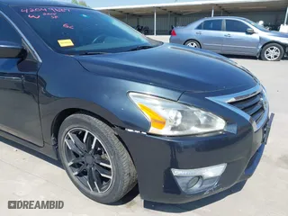 2015 Nissan Altima 2.5 S with VIN 1N4AL3AP1FC290299, listed as a IAAI auction lot 42049687 with 125,864 mi miles. Bid and sale history available at carsss.com. Image 18.