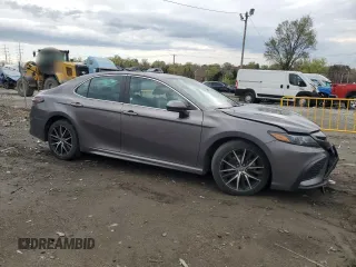 2021 Toyota Camry SE Nightshade with VIN 4T1G11AKXMU588114, listed as a Copart auction lot 52624045 with 81,779 mi miles and Salvage Title. Bid and sale history available at carsss.com. Image 4.
