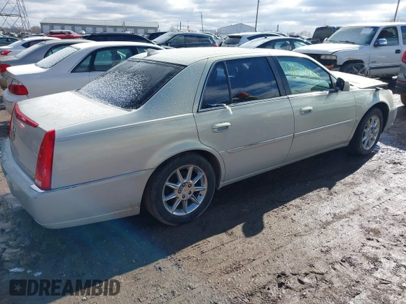 2010 Cadillac DTS w/1SC with VIN 1G6KD5EY2AU105662, listed as a IAAI auction lot 41739669 with 126,335 mi miles. Bid and sale history available at carsss.com. Image 4.