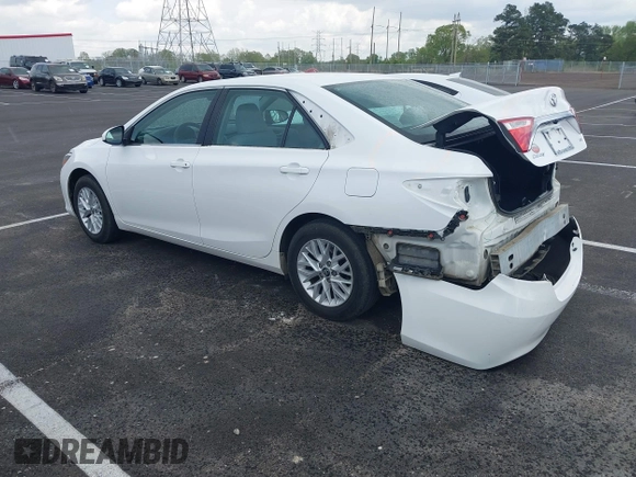 2017 Toyota Camry XLE with VIN 4T1BF1FK2HU633363, listed as a IAAI auction lot 42007735 with 95,199 mi miles. Bid and sale history available at carsss.com. Image 3.