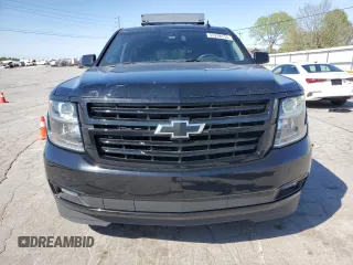 2018 Chevrolet Tahoe Premier z VIN 1GNSCCKJ8JR272453, wystawiony jako Copart lot #53298115 z przebiegiem 115 558 mil mil oraz Szkoda całkowita • Salvage title. Historia ofert i sprzedaży dostępna na DreamBid. Obrazek 5.