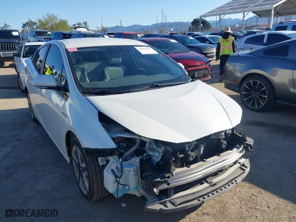 2016 Toyota Prius Four with VIN JTDKARFU5G3018734, listed as a IAAI auction lot 41825707 with 111,564 mi miles. Bid and sale history available at carsss.com. Image 1.