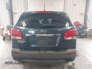 2011 Kia Sorento LX with VIN 5XYKT4A12BG127151, listed as a IAAI auction lot 41891186 with 103,690 mi miles. Bid and sale history available at carsss.com. Image 17.
