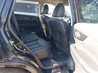 2015 Nissan Rogue SL with VIN 5N1AT2MV5FC851582, listed as a IAAI auction lot 41752765 with 180,654 mi miles. Bid and sale history available at carsss.com. Image 8.