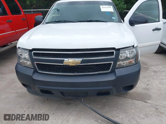 2008 Chevrolet Tahoe LS z VIN 1GNFC13C98R160874, wystawiony jako IAAI lot #42532220 z przebiegiem 238 107 mil mil oraz . Historia ofert i sprzedaży dostępna na DreamBid. Obrazek 6.