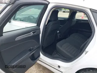 2019 Ford Fusion SE with VIN 3FA6P0H74KR278299, listed as a IAAI auction lot 41929565 with 53,425 mi miles. Bid and sale history available at carsss.com. Image 8.