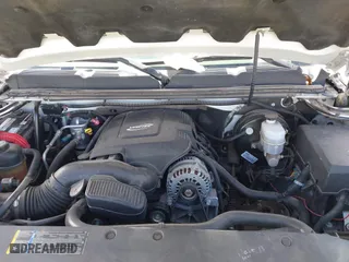 2007 Chevrolet Silverado 1500 LT w/1LT with VIN 3GCEC13J97G505483, listed as a IAAI auction lot 41911656 with 144,415 mi miles. Bid and sale history available at carsss.com. Image 10.