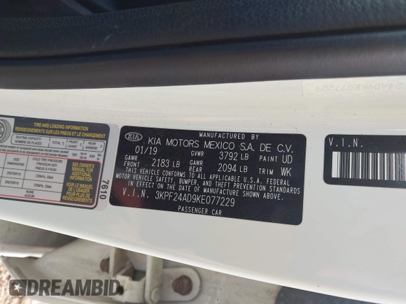 2019 Kia Forte LXS z VIN 3KPF24AD9KE077229, wystawiony jako IAAI lot #42032528 z przebiegiem 68 529 mil mil oraz . Historia ofert i sprzedaży dostępna na DreamBid. Obrazek 9.