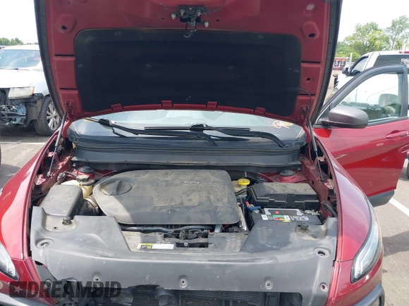 2014 Jeep Cherokee Trailhawk with VIN 1C4PJMBS7EW162357, listed as a IAAI auction lot 42601903 with 104,768 mi miles and . Bid and sale history available at DreamBid. Image 10.