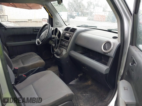 2007 Honda Element LX with VIN 5J6YH17377L015471, listed as a IAAI auction lot 41725815 with 218,931 mi miles and . Bid and sale history available at DreamBid. Image 5.