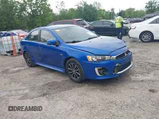 2017 Mitsubishi Lancer ES z VIN JA32U2FU9HU000519, wystawiony jako IAAI lot #42319009 z przebiegiem 121 611 mil mil oraz . Historia ofert i sprzedaży dostępna na DreamBid. Obrazek 1.