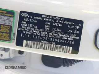 2016 Kia Optima EX z VIN 5XXGU4L31GG064220, wystawiony jako IAAI lot #39443639 z przebiegiem 98 808 mil mil oraz . Historia ofert i sprzedaży dostępna na DreamBid. Obrazek 9.