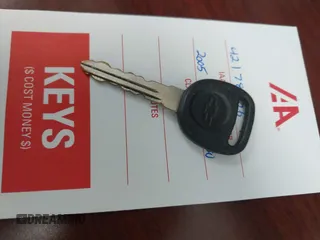 2005 Chevrolet Malibu Maxx LS z VIN 1G1ZT64815F161181, wystawiony jako IAAI lot #42178136 z przebiegiem 123 598 mil mil oraz . Historia ofert i sprzedaży dostępna na DreamBid. Obrazek 11.