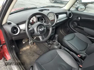 2013 MINI Hardtop with VIN WMWSU3C56DT678503, listed as a Copart auction lot 61062585 with 96,564 mi miles and Clean title. Bid and sale history available at DreamBid. Image 8.