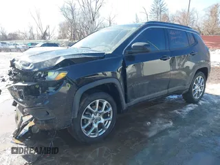 2022 Jeep Compass Latitude Lux with VIN 3C4NJDFBXNT236197, listed as a IAAI auction lot 41663973 with 25,530 mi miles and . Bid and sale history available at DreamBid. Image 2.