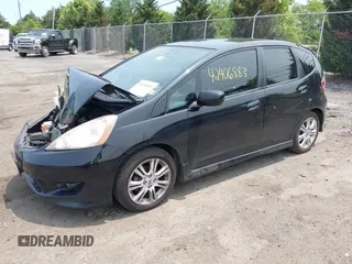 2010 Honda Fit Sport with VIN JHMGE8G40AC013031, listed as a IAAI auction lot 42406883 with 245,755 mi miles and . Bid and sale history available at DreamBid. Image 2.