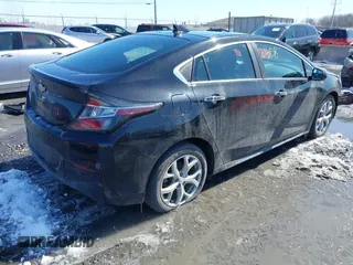 2018 Chevrolet Volt Premier with VIN 1G1RB6S53JU105731, listed as a IAAI auction lot 41861608 with 120,809 mi miles. Bid and sale history available at carsss.com. Image 4.