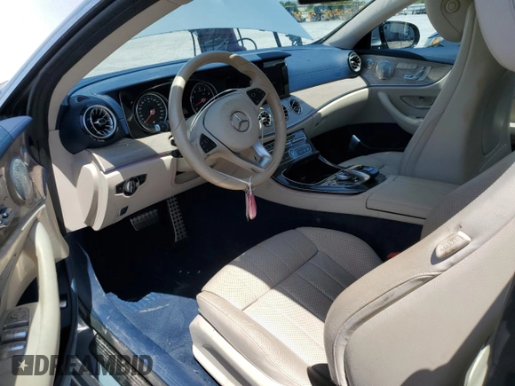2018 Mercedes-Benz E 400 with VIN WDD1J6FB0JF045862, listed as a Copart auction lot 54584075 with 43,455 mi miles and Salvage Title. Bid and sale history available at DreamBid. Image 8.