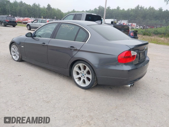2006 BMW 3 Series 330i with VIN WBAVB33596AZ86475, listed as a IAAI auction lot 42494029 with 86,781 mi miles and . Bid and sale history available at DreamBid. Image 3.