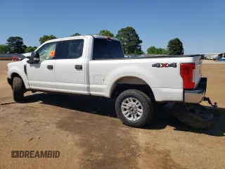 2018 Ford F-250 XL z VIN 1FT7W2B65JEC60716, wystawiony jako Copart lot #52326705 z przebiegiem 128 780 mil mil oraz Szkoda całkowita • Salvage title. Historia ofert i sprzedaży dostępna na DreamBid. Obrazek 2.