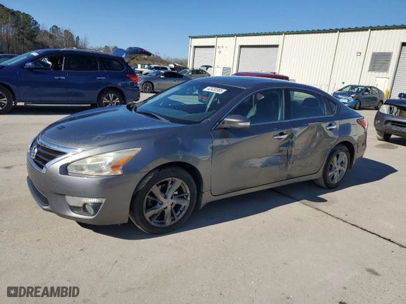 2014 Nissan Altima 2.5 SL with VIN 1N4AL3AP6EC110717, listed as a Copart auction lot 42430995 with 167,743 mi miles and Salvage Title. Bid and sale history available at carsss.com. Image 1.