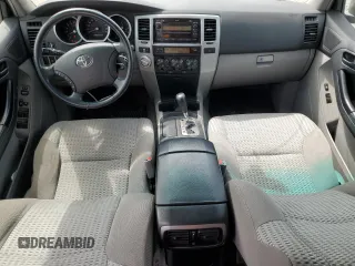 2006 Toyota 4Runner SR5 z VIN JTEBU14R268067345, wystawiony jako Copart lot #61500125 z przebiegiem 126 753 mil mil oraz Czysty tytuł • Clean title. Historia ofert i sprzedaży dostępna na DreamBid. Obrazek 8.