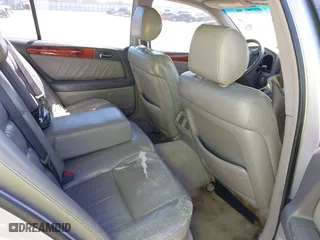 1998 Lexus GS 300 Luxury Perform Sdn with VIN JT8BD68S9W0004402, listed as a IAAI auction lot 41674970 with 385,656 mi miles. Bid and sale history available at carsss.com. Image 8.