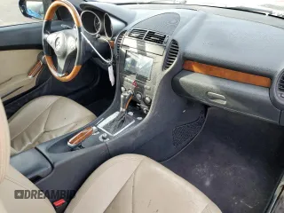 2009 Mercedes-Benz SLK-Class 3.0L with VIN WDBWK54F69F210840, listed as a Copart auction lot 78184264 with 139,871 mi miles and Salvage Title. Bid and sale history available at carsss.com. Image 8.