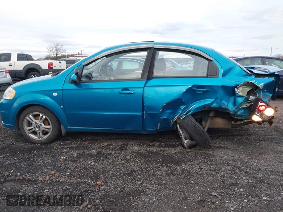 2008 Chevrolet Aveo LS z VIN KL1TD56678B212623, wystawiony jako IAAI lot #41152790 z przebiegiem 91 555 mil mil oraz . Historia ofert i sprzedaży dostępna na DreamBid. Obrazek 15.