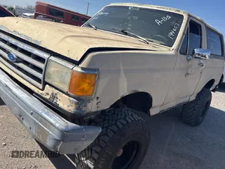 1990 Ford Bronco XL with VIN 1FMEU15N6LLA83856, listed as a Copart auction lot 50408495 with 31,090 mi miles and Clean Title. Bid and sale history available at carsss.com. Image 2.