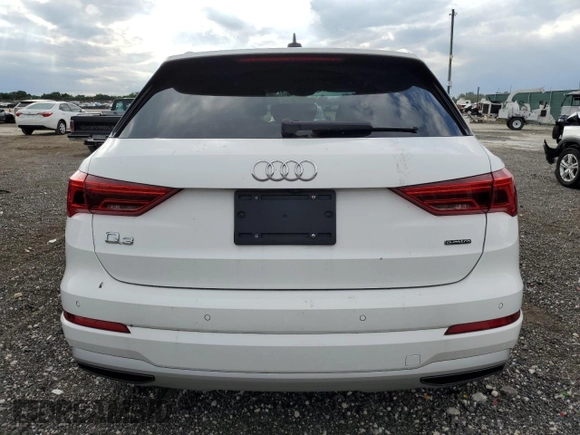 2022 Audi Q3 Premium with VIN WA1AUCF30N1122218, listed as a Copart auction lot 76286484 with 25,575 mi miles and Non Repairable. Bid and sale history available at carsss.com. Image 6.