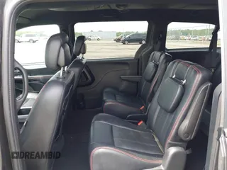 2016 Dodge Grand Caravan R/T with VIN 2C4RDGEG5GR352324, listed as a IAAI auction lot 42104176 with 179,460 mi miles and . Bid and sale history available at DreamBid. Image 8.