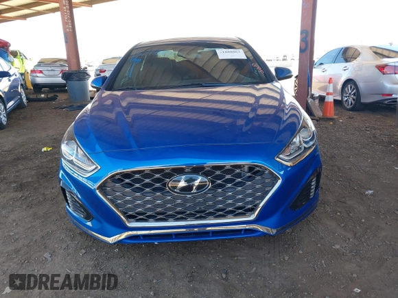 2018 Hyundai Sonata Limited with VIN 5NPE34AF7JH598194, listed as a IAAI auction lot 41888063 with 53,805 mi miles. Bid and sale history available at carsss.com. Image 12.