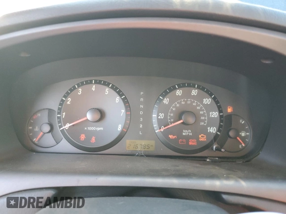 2004 Hyundai Elantra GLS z VIN KMHDN46D94U898709, wystawiony jako Copart lot #84770704 z przebiegiem 216 785 mil mil oraz Szkoda całkowita • Salvage title. Historia ofert i sprzedaży dostępna na DreamBid. Obrazek 9.