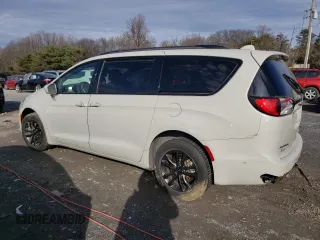 2020 Chrysler Pacifica Launch Edition z VIN 2C4RC3BG7LR288488, wystawiony jako Copart lot #86993824 z przebiegiem 32 589 mil mil oraz Szkoda całkowita • Salvage title. Historia ofert i sprzedaży dostępna na DreamBid. Obrazek 2.