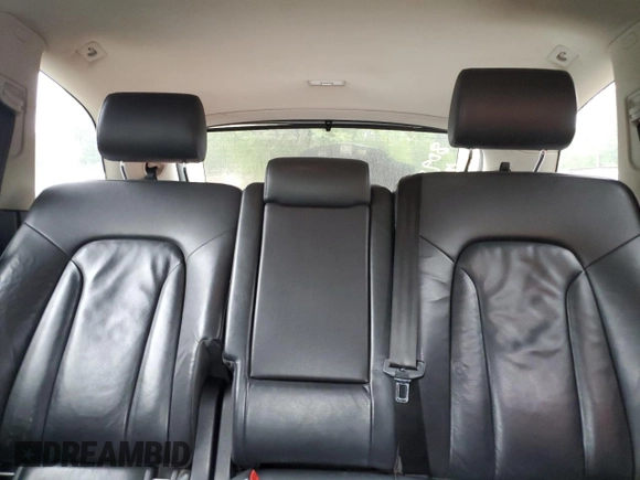2007 Audi Q7 z VIN WA1AV74L77D022786, wystawiony jako Copart lot #62660225 z przebiegiem 107 993 mil mil oraz Szkoda całkowita • Salvage title. Historia ofert i sprzedaży dostępna na DreamBid. Obrazek 10.