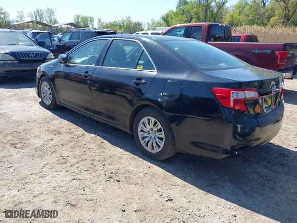 2014 Toyota Camry Hybrid LE with VIN 4T1BD1FK5EU131433, listed as a IAAI auction lot 42069399 with 51,046 mi miles. Bid and sale history available at carsss.com. Image 3.