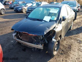 2019 Nissan Versa Sedan SV with VIN 3N1CN7AP7KL820572, listed as a IAAI auction lot 41643968 with 130,986 mi miles. Bid and sale history available at carsss.com. Image 6.