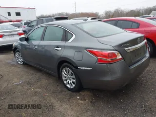 2015 Nissan Altima 2.5 S with VIN 1N4AL3APXFN892087, listed as a IAAI auction lot 41767607 with 140,750 mi miles. Bid and sale history available at carsss.com. Image 3.