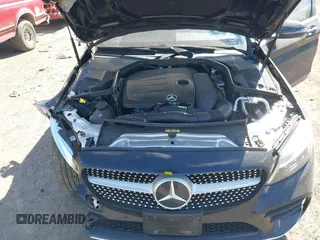 2020 Mercedes-Benz C 300 with VIN 55SWF8EBXLU333246, listed as a IAAI auction lot 41694582 with 28,685 mi miles and . Bid and sale history available at DreamBid. Image 10.