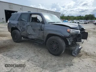 2023 Toyota 4Runner SR5 Premium with VIN JTENU5JR5P6108525, listed as a Copart auction lot 59638245 with 52,084 mi miles and Salvage title. Bid and sale history available at DreamBid. Image 4.