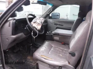 1994 Dodge 2500 with VIN 1B7KF26C8RS684267, listed as a Copart auction lot 48222705 with 175,551 mi miles and Salvage Title. Bid and sale history available at carsss.com. Image 7.