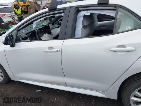 2023 Toyota Corolla SE with VIN JTND4MBE3P3201031, listed as a IAAI auction lot 41944692 with 39,712 mi miles and . Bid and sale history available at DreamBid. Image 15.