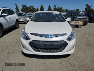 2012 Hyundai Sonata Hybrid z VIN KMHEC4A40CA044368, wystawiony jako Copart lot #58782435 z przebiegiem 169 333 mil mil oraz Czysty tytuł • Clean title. Historia ofert i sprzedaży dostępna na DreamBid. Obrazek 5.