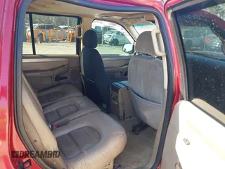 2004 Ford Explorer XLT z VIN 1FMZU73K94UA17150, wystawiony jako IAAI lot #41779771 z przebiegiem 319 144 mil mil oraz . Historia ofert i sprzedaży dostępna na DreamBid. Obrazek 8.