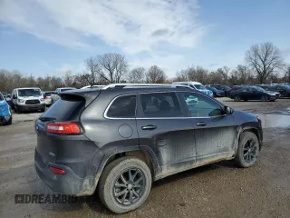 2015 Jeep Cherokee Latitude with VIN 1C4PJMCB8FW714755, listed as a Copart auction lot 51433485 with 174,632 mi miles and Salvage Title. Bid and sale history available at carsss.com. Image 3.